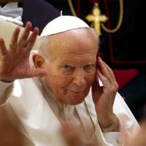 Kim dla nas jest św. Jan Paweł II?